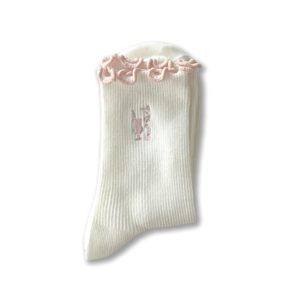 【さぼうる】イチゴジュース刺繍クルー丈ソックス