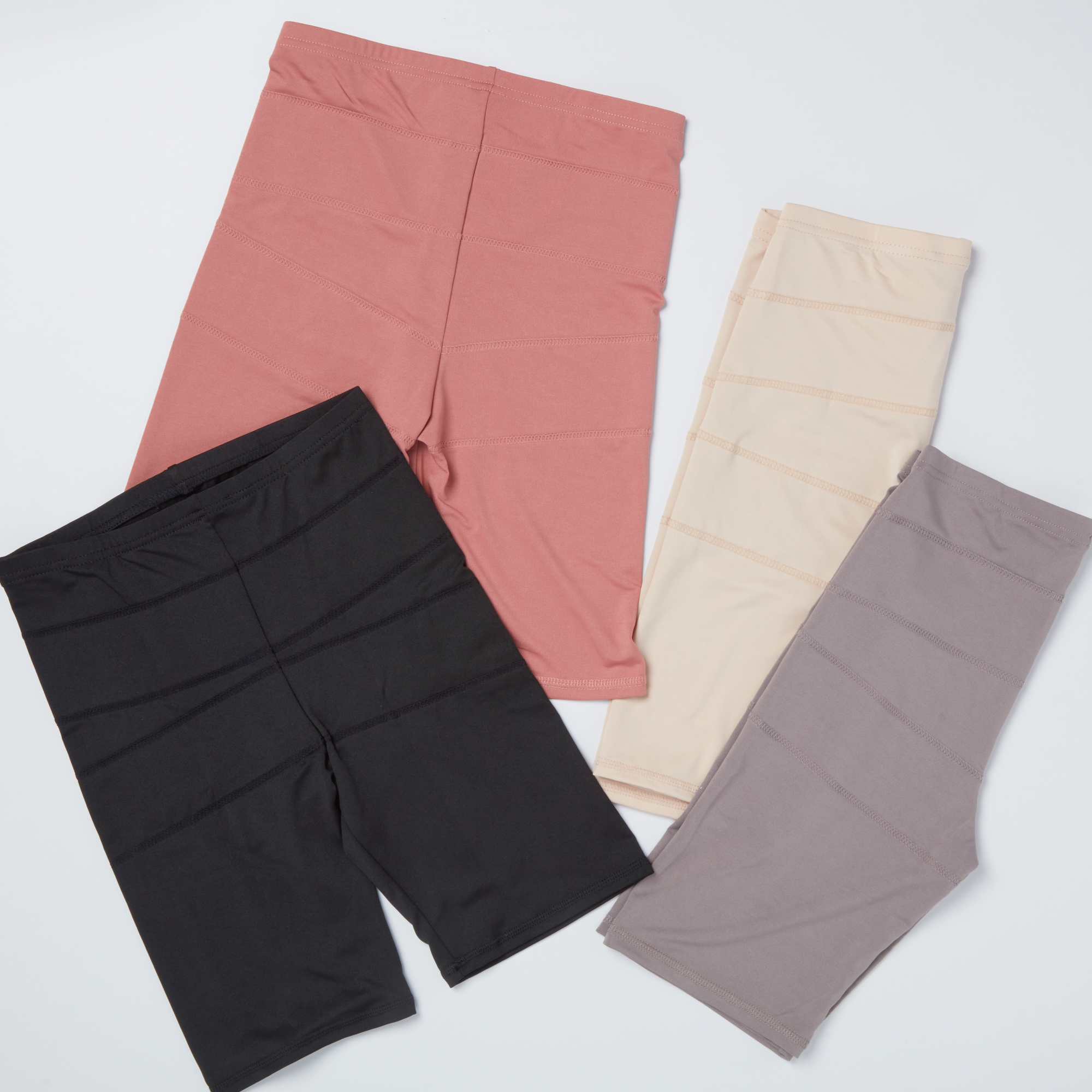 ラブブ checkmate パンプキン 4点まとめ 6_f11e1a44-5fb8-44be-9f9a- ラブブ checkmate パンプキン 4点まとめ 6_f11e1a44-5fb8-44be-9f9a-