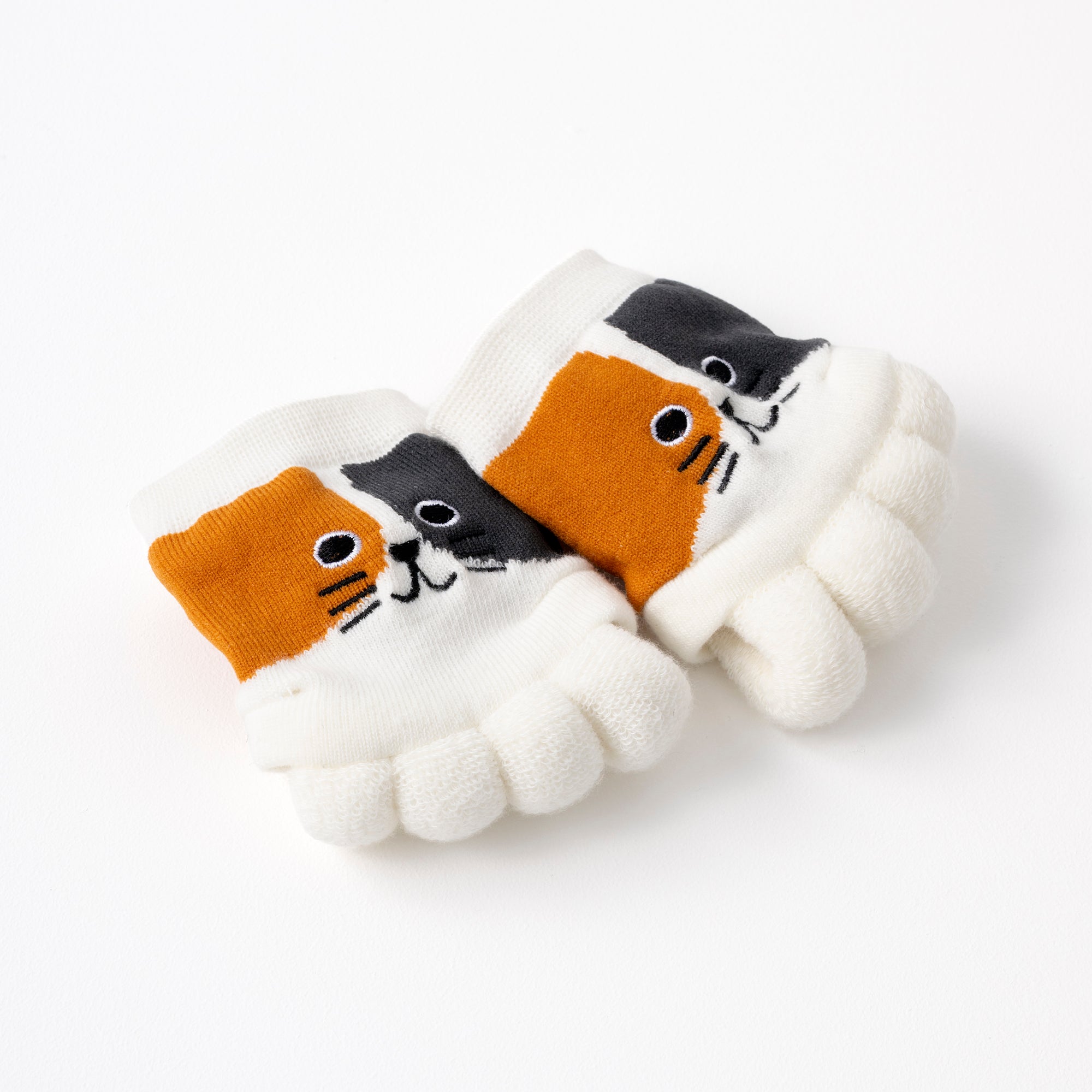 【にゃんこ堂】足指セパレートストレッチソックス