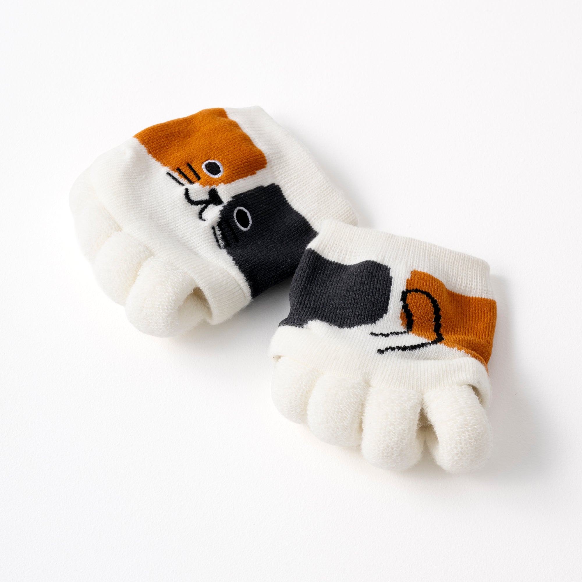 【にゃんこ堂】足指セパレートストレッチソックス