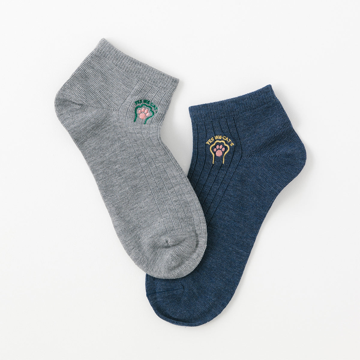 【にゃんこ堂】リブ猫の手刺繍スニーカーソックス