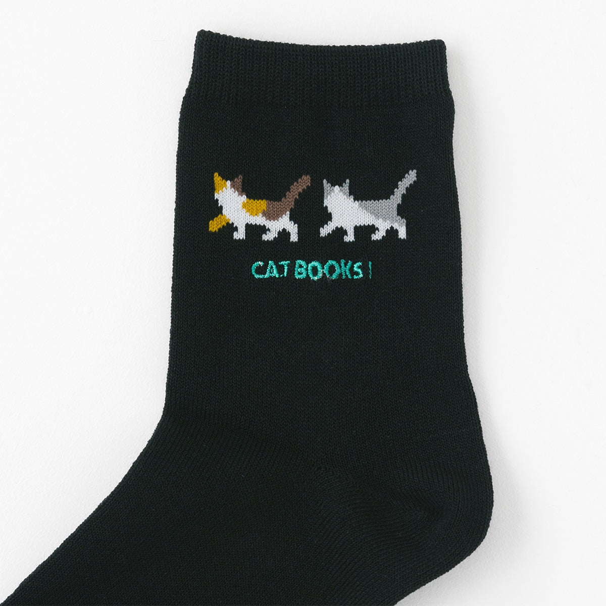 【にゃんこ堂】猫ロゴ刺繍クルーソックス