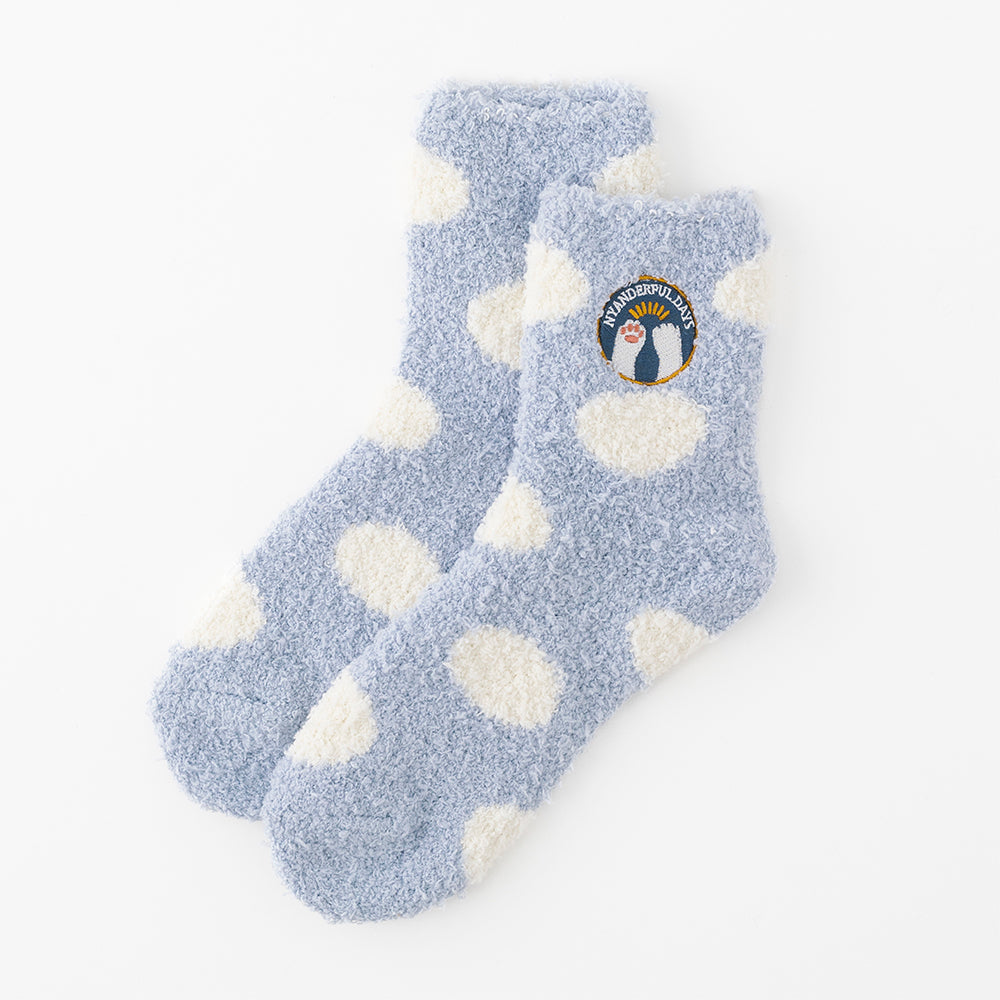 にゃんこ堂】モール猫の手刺繍クルーソックス – SUKENO｜靴下の助野