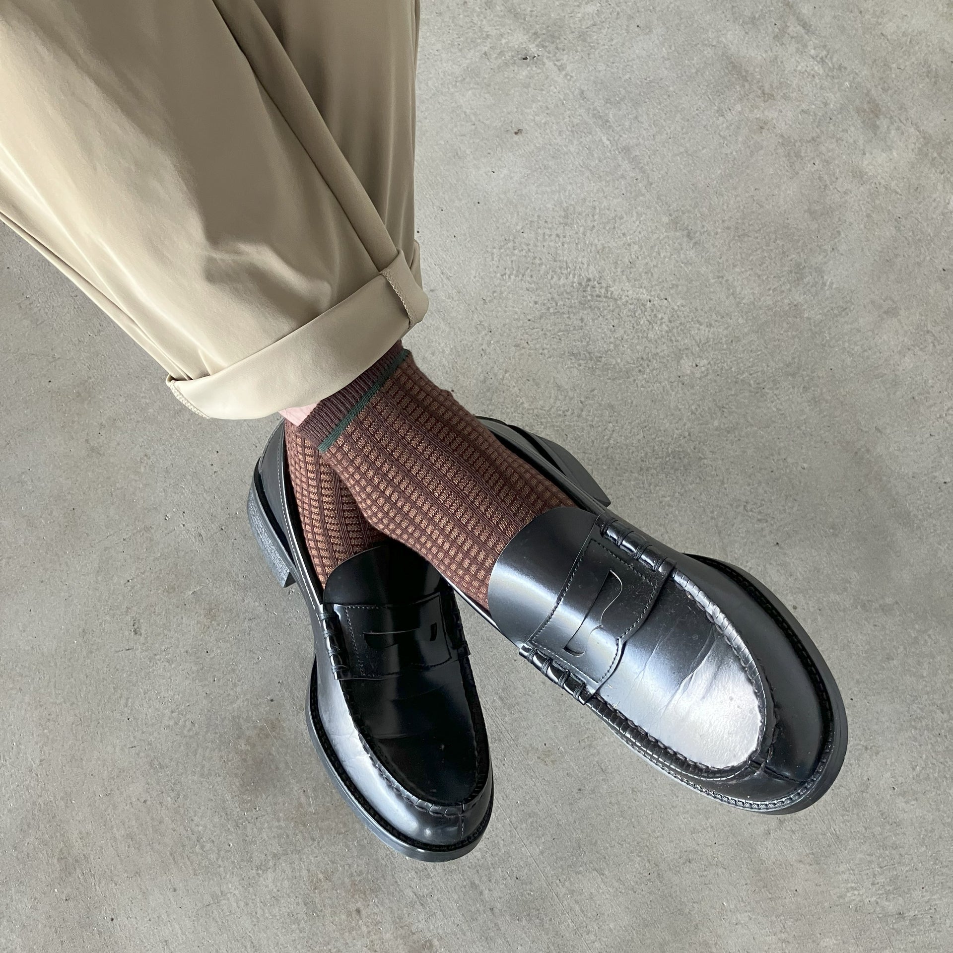 A.V.V ワッフルクルー丈ソックス \185