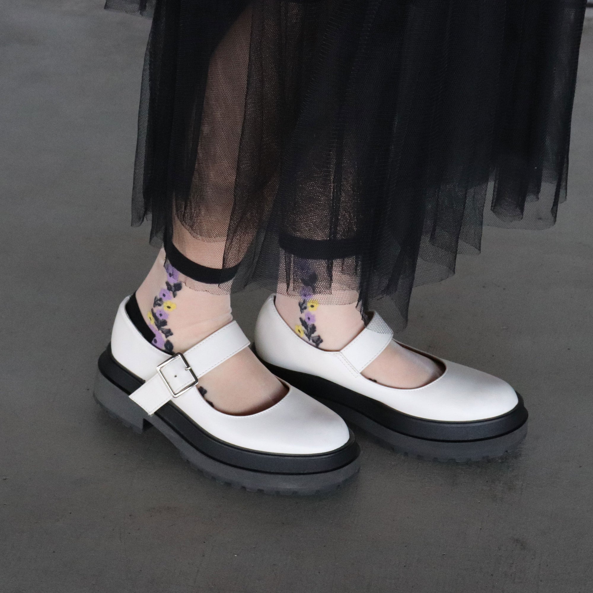 【hohaba】サイド花柄テグスクルーソックス