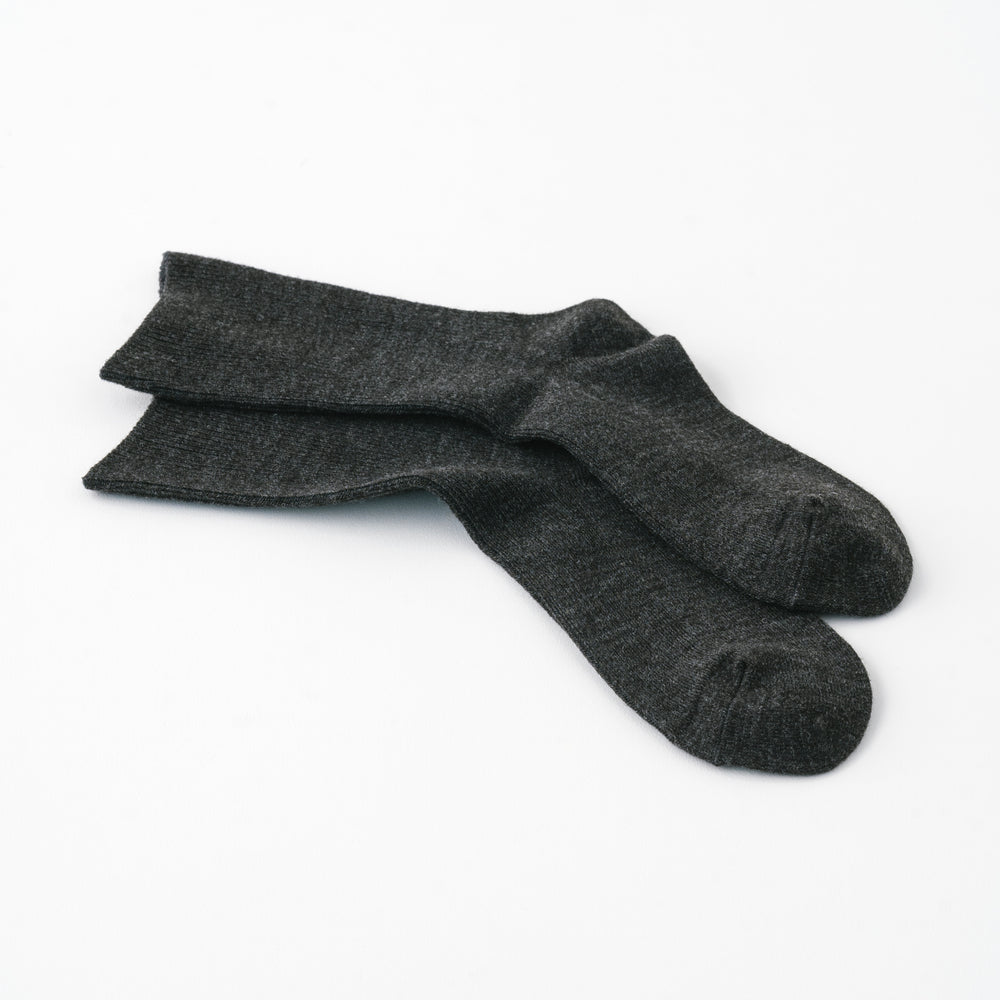 【足元らくらく】足の冷えないゴムなしリブクルーソックス 22-24cm