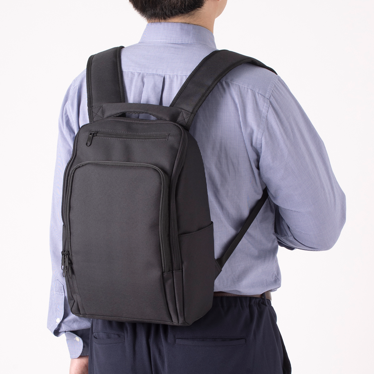 【ビジネスバックパック】撥水 12ポケットビジネスリュック　内容量11L